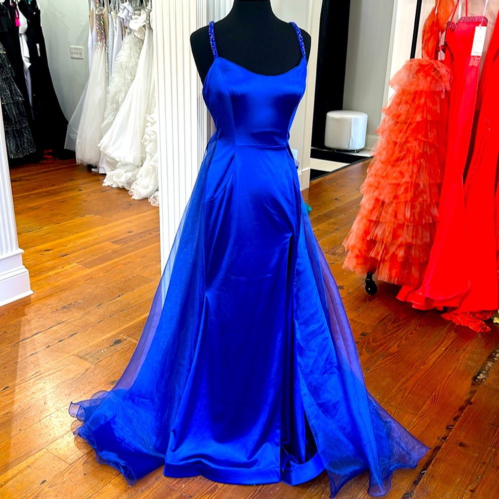 Ava Presley style 38922 cobalt blue. Size 10
